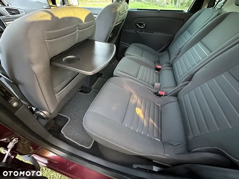 Renault Scenic 1.6 16V 110 LIMITED - 18