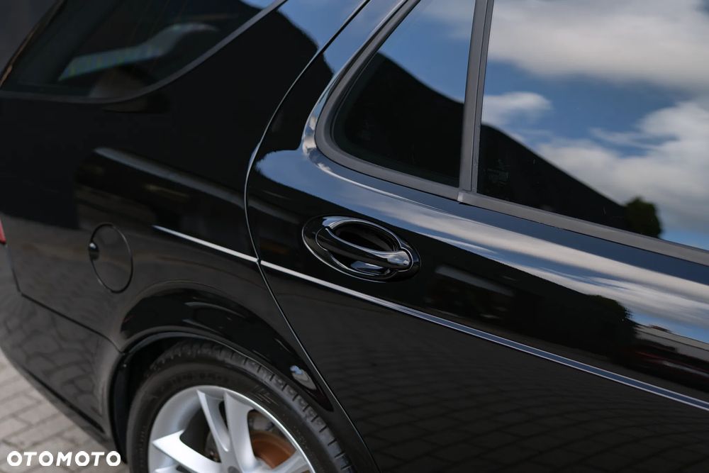Saab 9-5 2.3T Vector Griffin Edition - 14