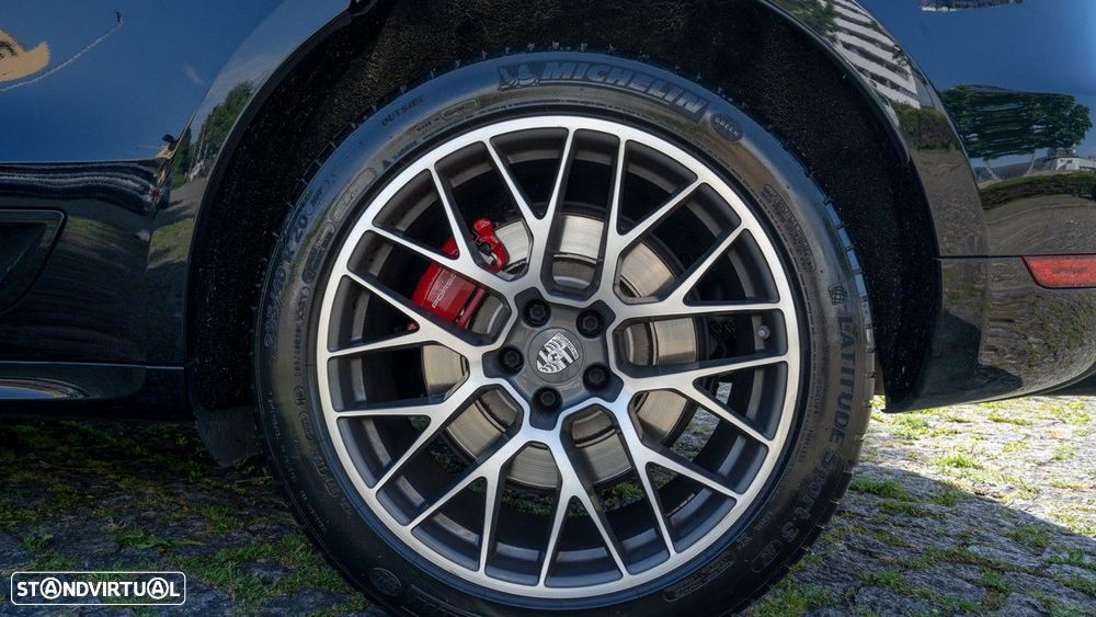 Porsche Macan Turbo Performance Package - 8