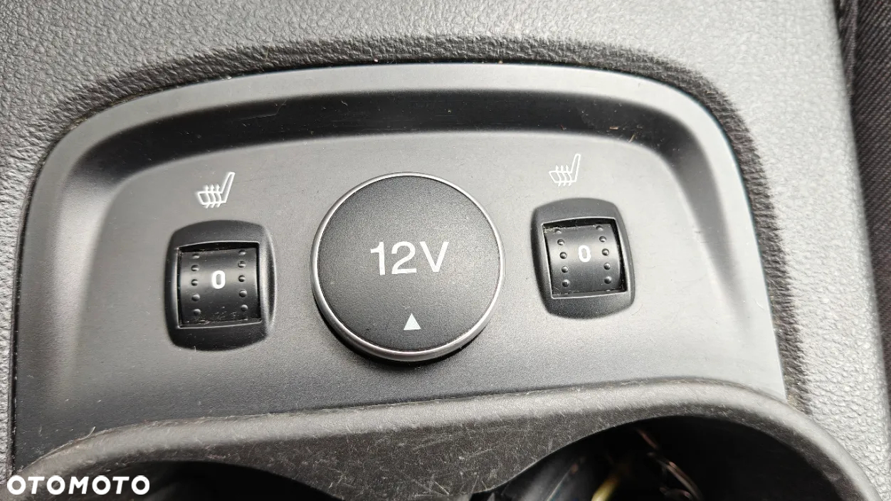 Ford Focus Turnier 1.6 TDCi DPF Start-Stopp-System Titanium - 16