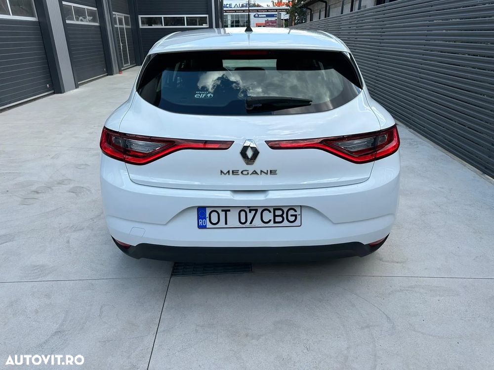 Renault Megane Blue dCi 116 Life - 8