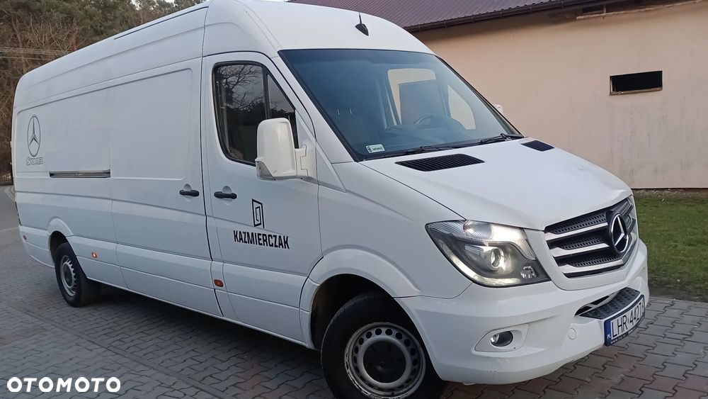 Mercedes-Benz Sprinter - 1