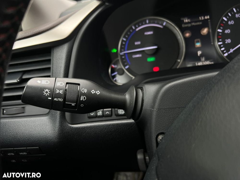 Lexus Seria RX - 29