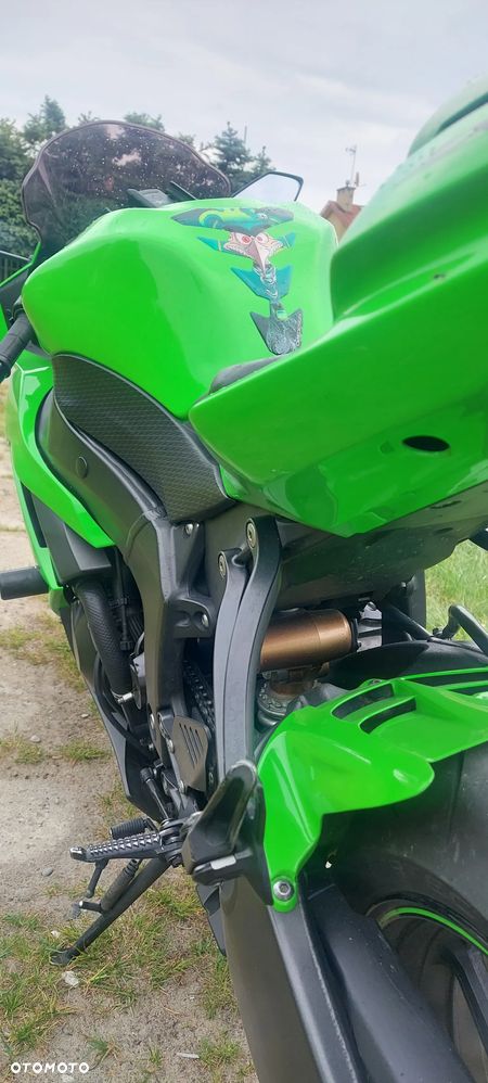 Kawasaki Ninja - 6