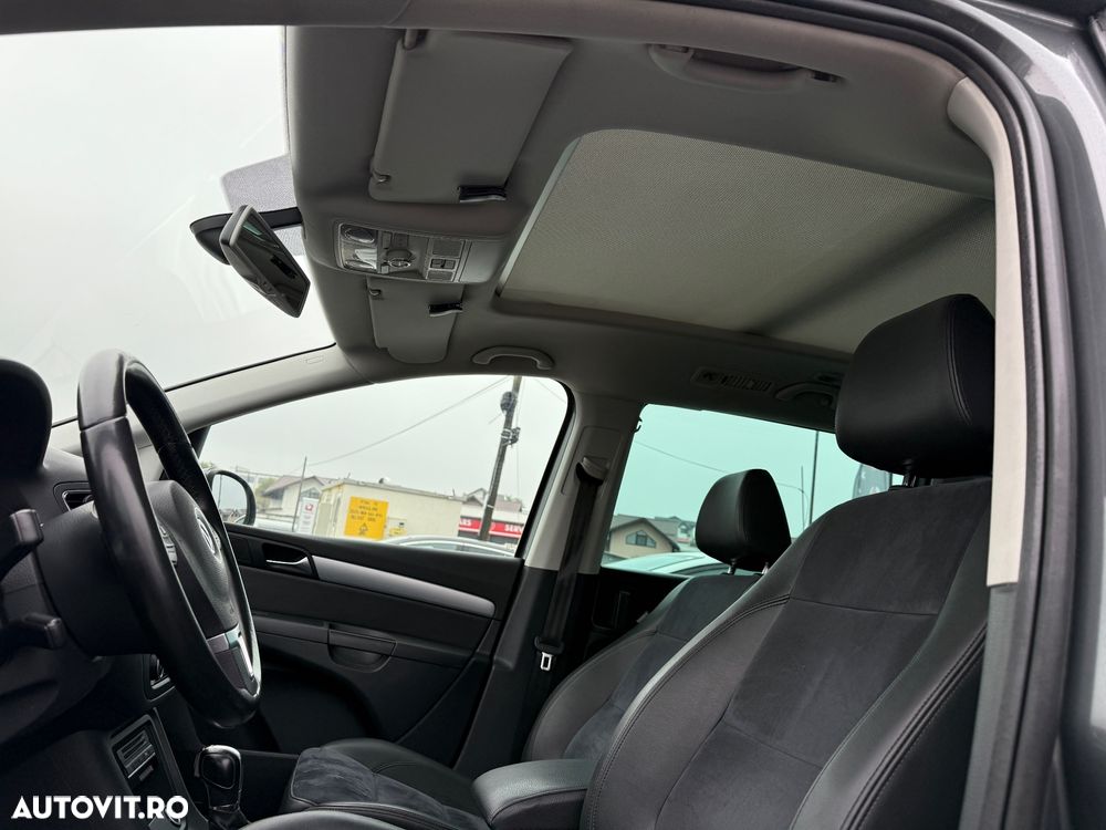 Volkswagen Sharan 2.0 TDI DSG BlueMotion Technology Comfortline - 8