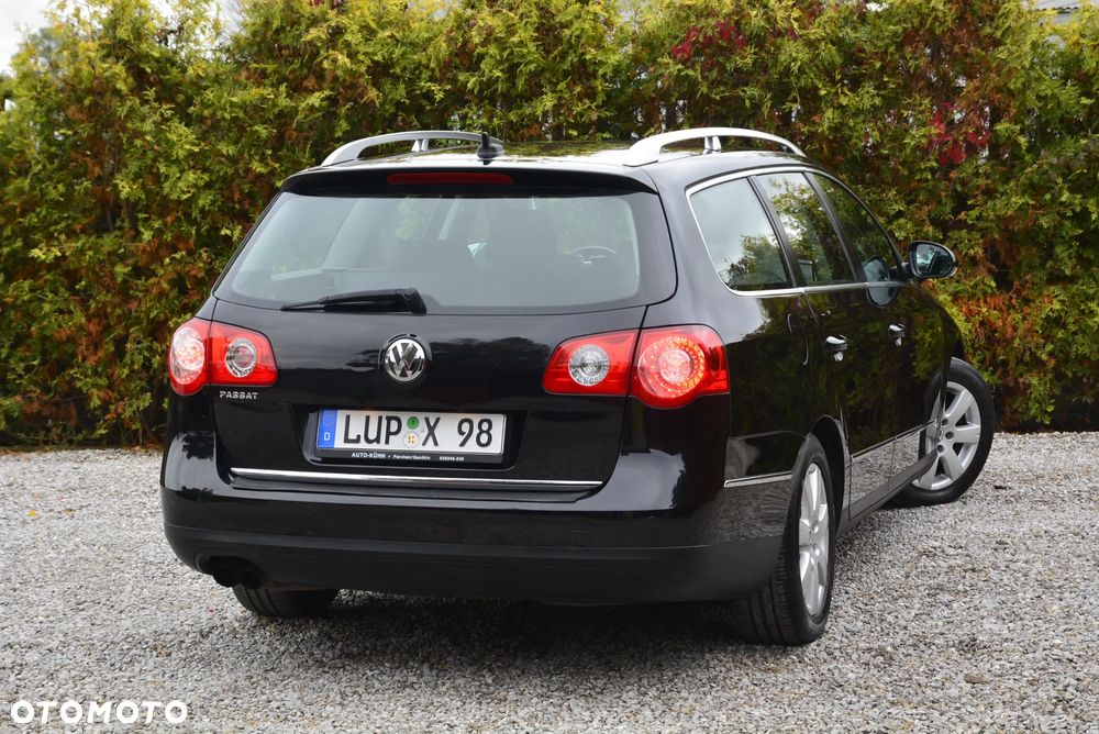 Volkswagen Passat - 16