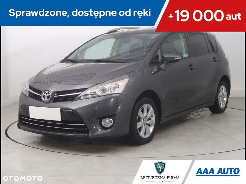 Toyota Verso - 1