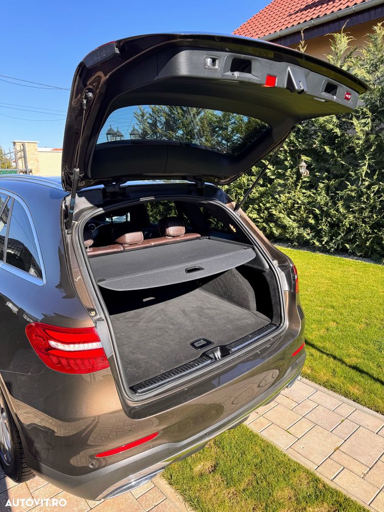 Mercedes-Benz GLC - 7