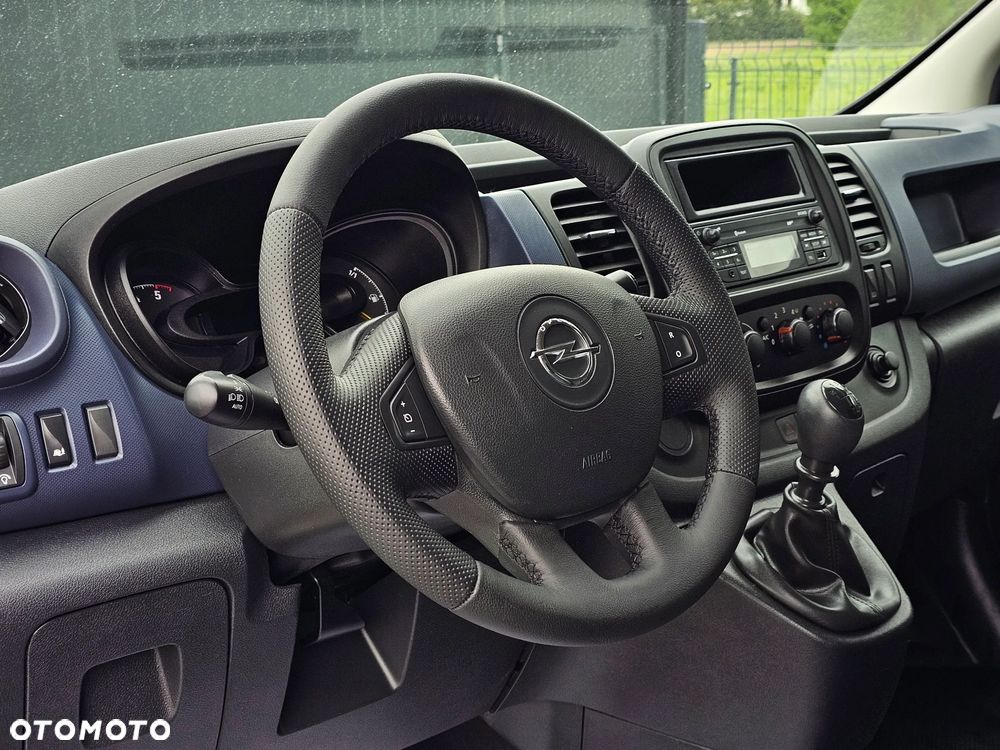 Opel Vivaro - 7