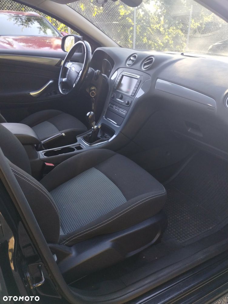 Ford Mondeo 1.6 TDCi Titanium - 12