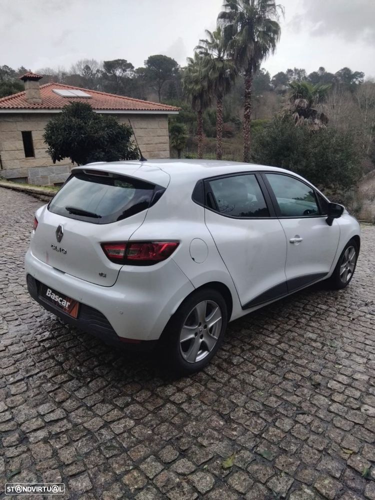 Renault Clio 1.5 dCi Zen - 4