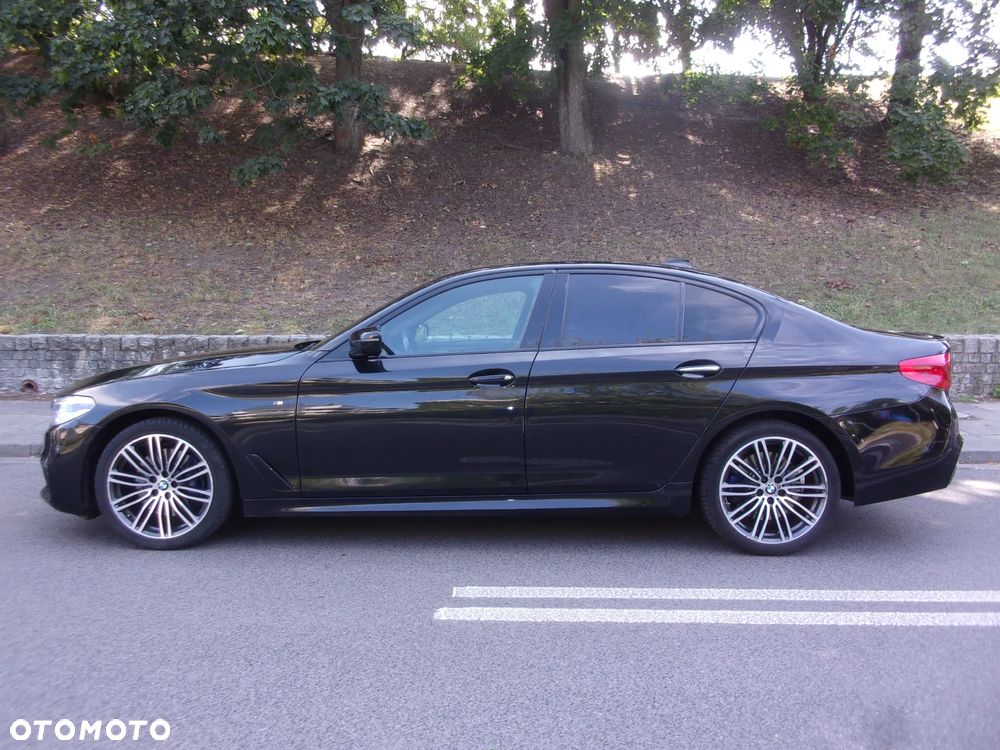 BMW Seria 5 530i xDrive Luxury Line - 10