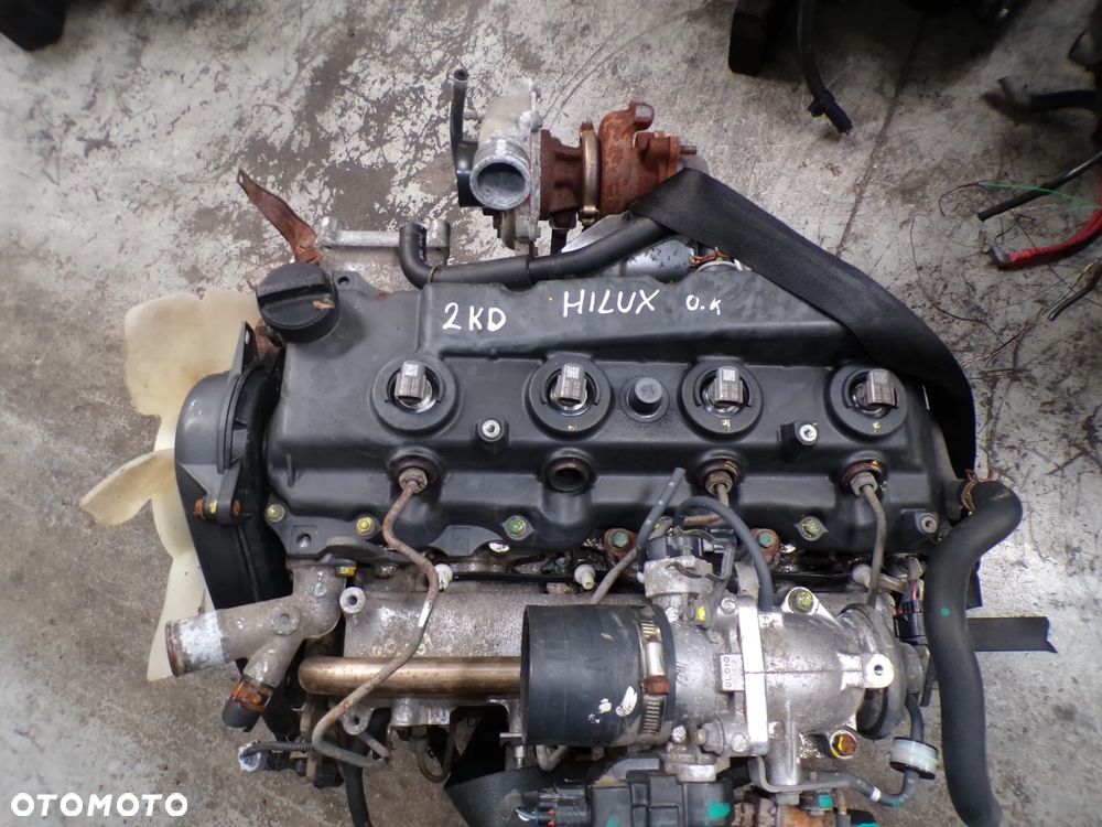 Kompletny silnik Toyota Hilux 2.5 D4D 2KD 2 piny wtryski Gwarancja - 1