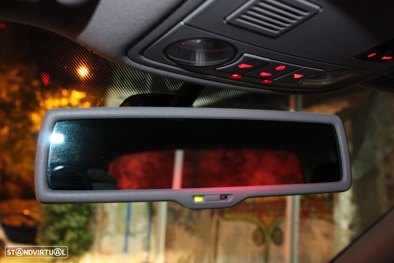 VW Golf 2.0 TDi Confortline - 41