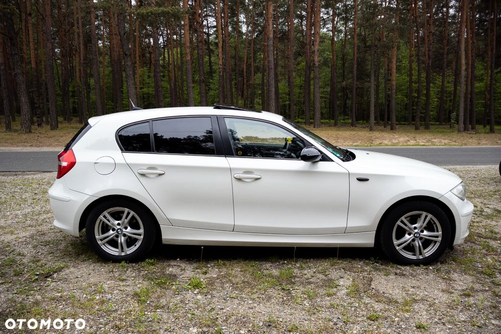 BMW Seria 1 116i - 4
