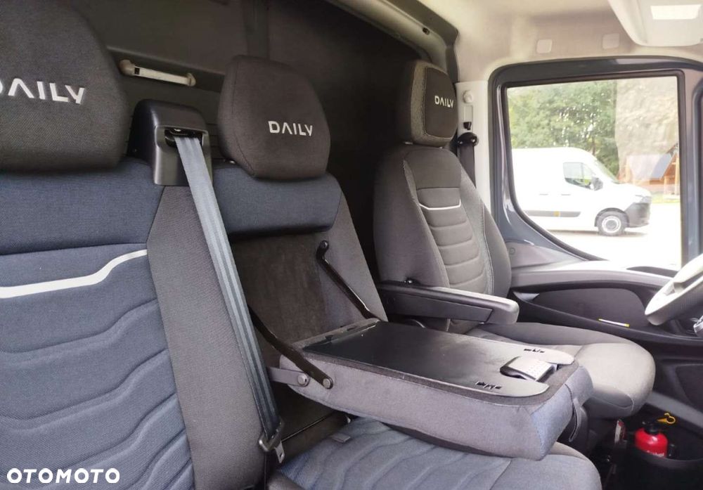 Iveco Daily 35S18 - 14