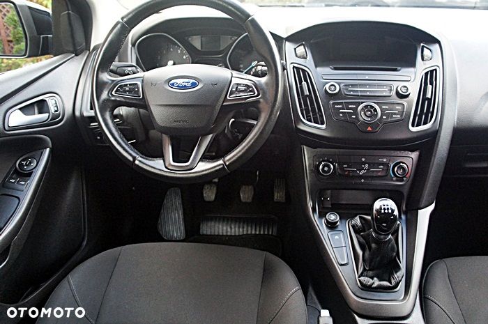 Ford Focus - 18