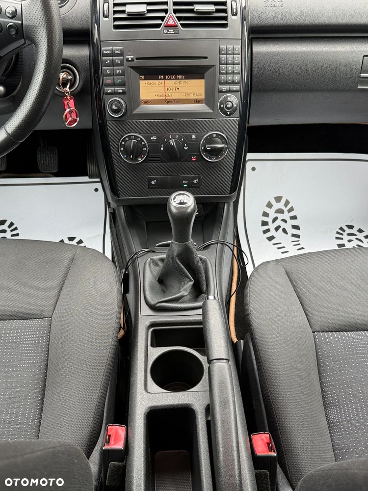 Mercedes-Benz Klasa A 160 BlueEFFICIENCY Elegance - 6