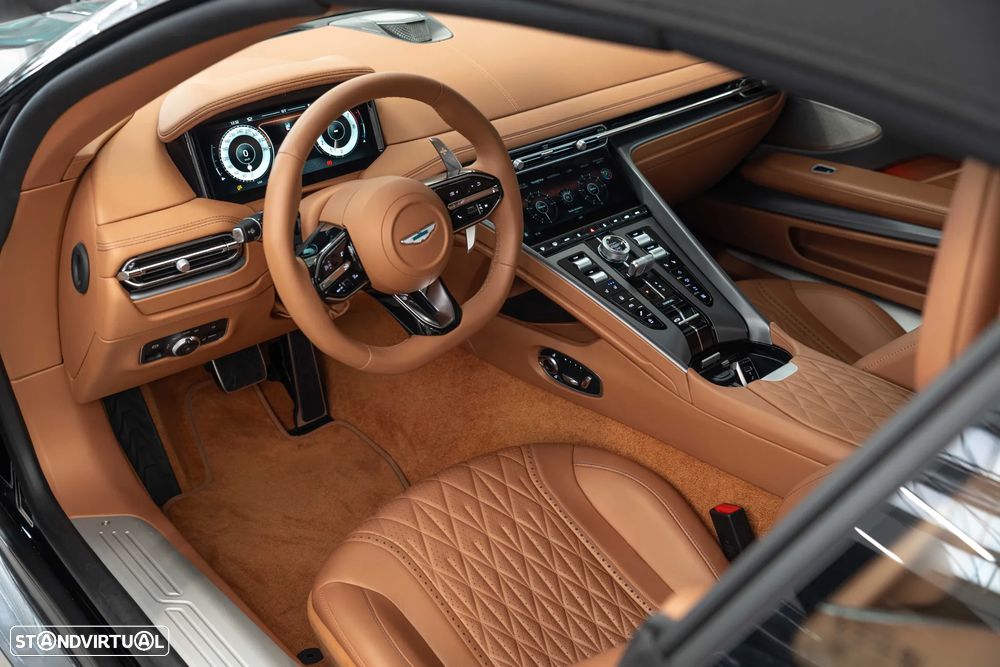Aston Martin DB12 Volante V8 Auto - 9