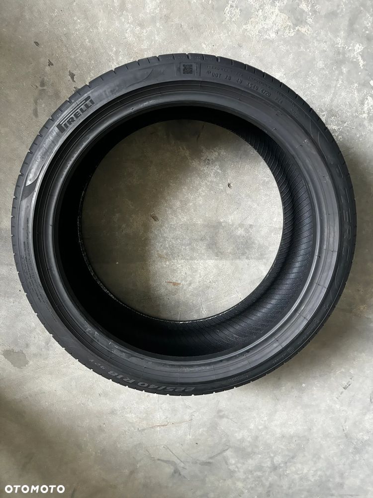 Opony letnie Pirelli P-Zero PZ4 - 225/40R18 - 3