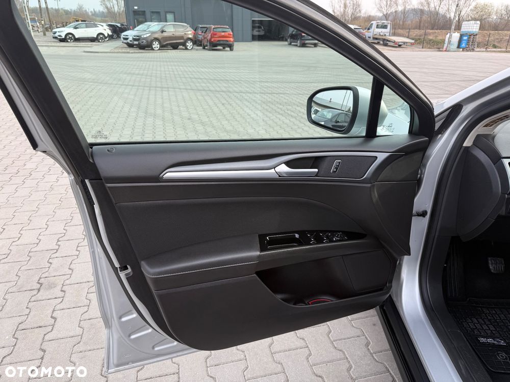 Ford Mondeo 2.0 TDCi Start-Stopp Business Edition - 19