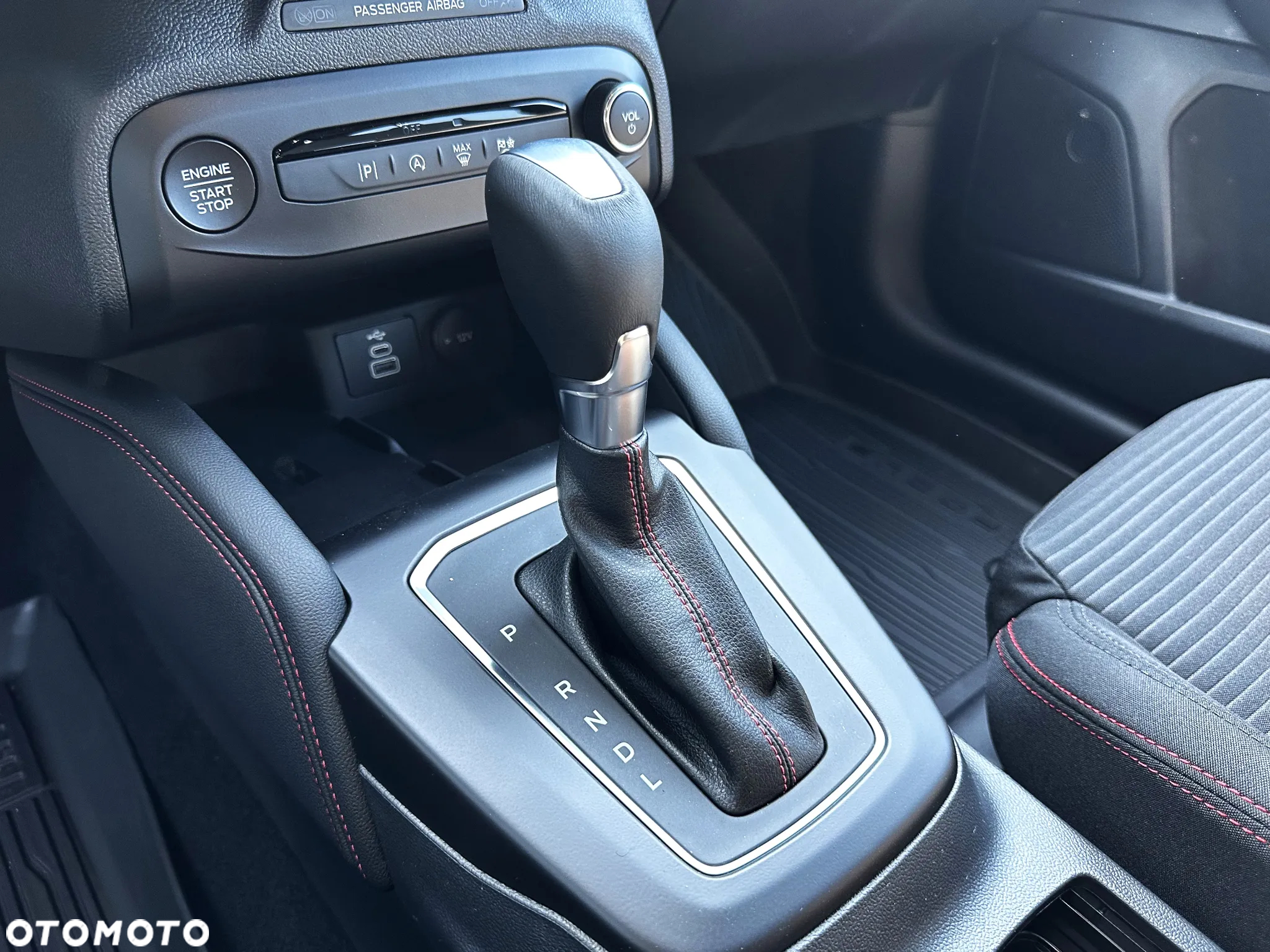 Ford Focus - 25
