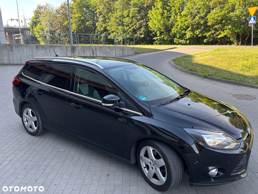 Ford Focus 1.6 EcoBoost Titanium - 4