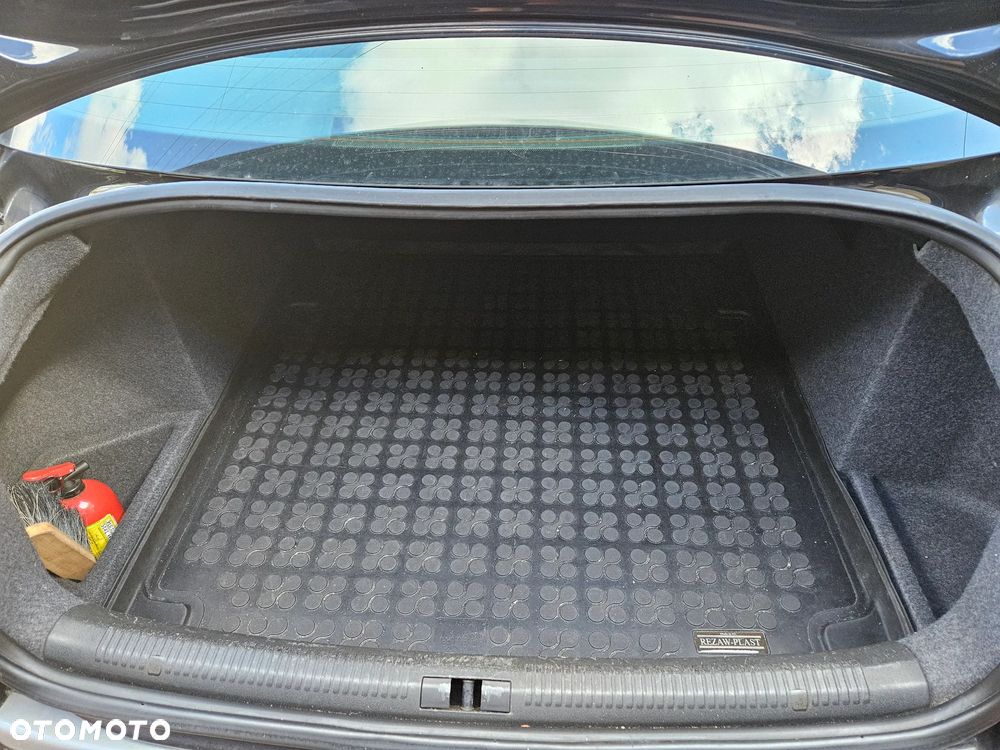 Audi A4 Limousine - 16