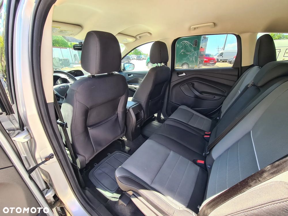 Ford Escape - 19