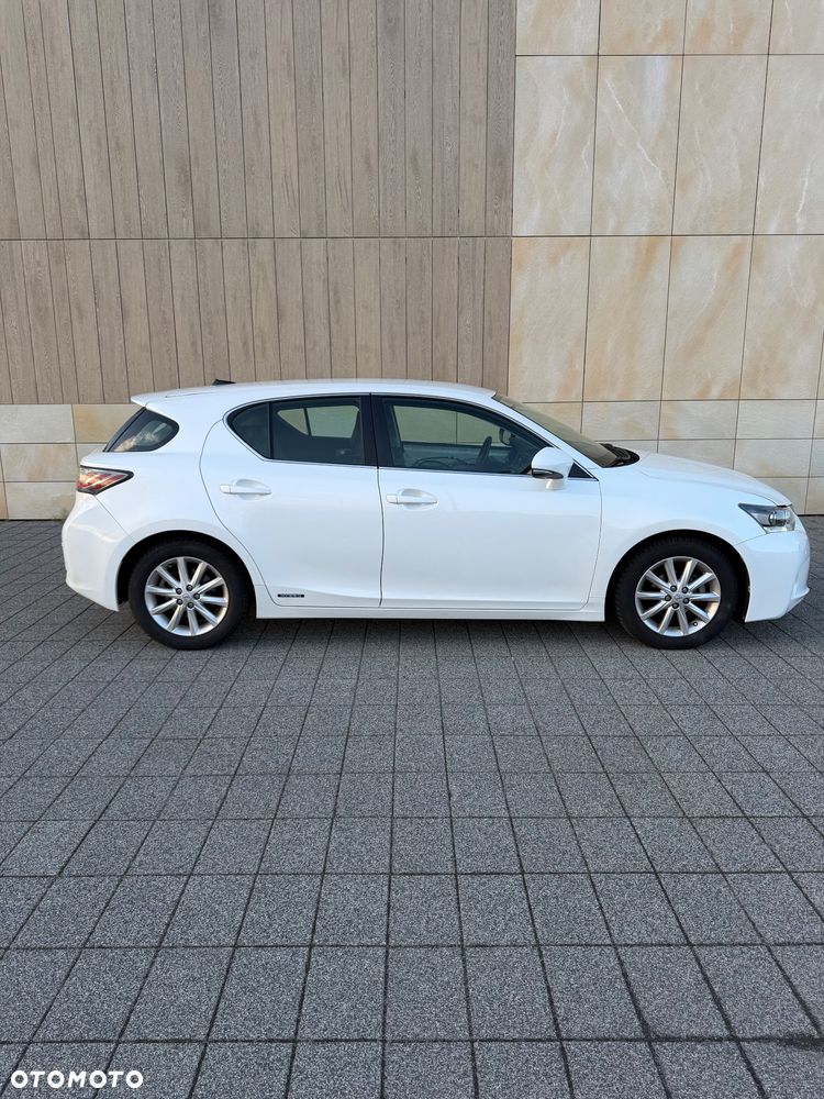 Lexus CT 200h Prestige - 7