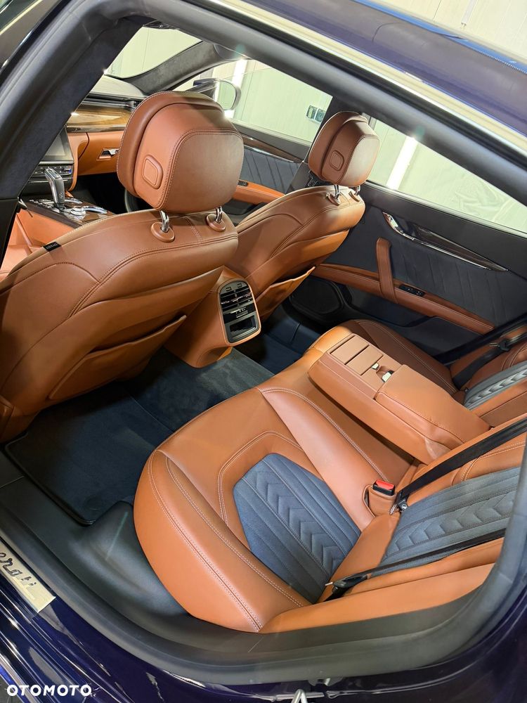 Maserati Quattroporte Q4 GranLusso S - 14
