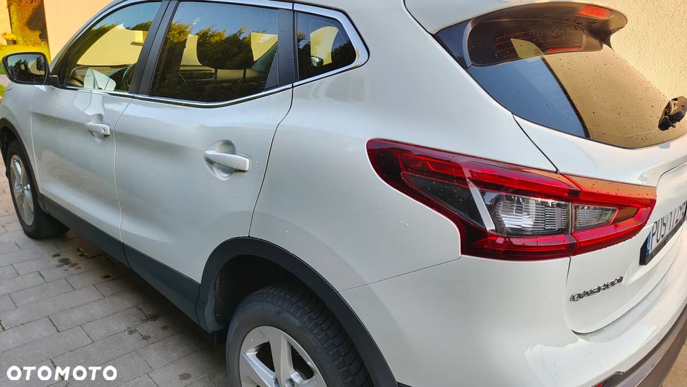 Nissan Qashqai 1.7 dCi ALL-MODE 4x4i N-CONNECTA - 3