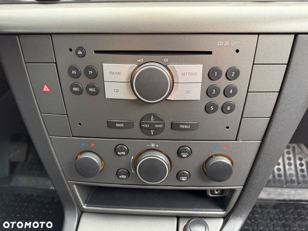 Opel Vectra 1.8 Caravan - 12