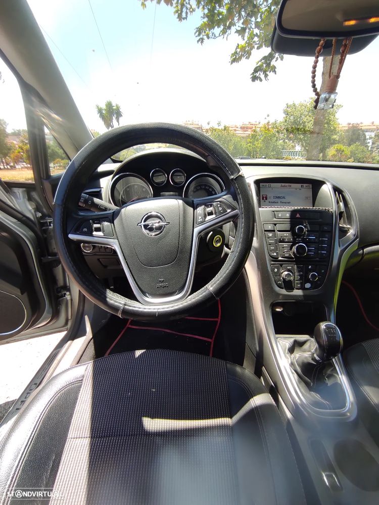 Opel Astra Sports Tourer 1.7 CDTi Cosmo - 9
