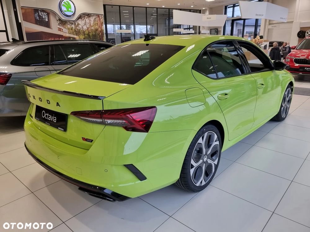Skoda Octavia 2.0 TSI RS DSG - 5