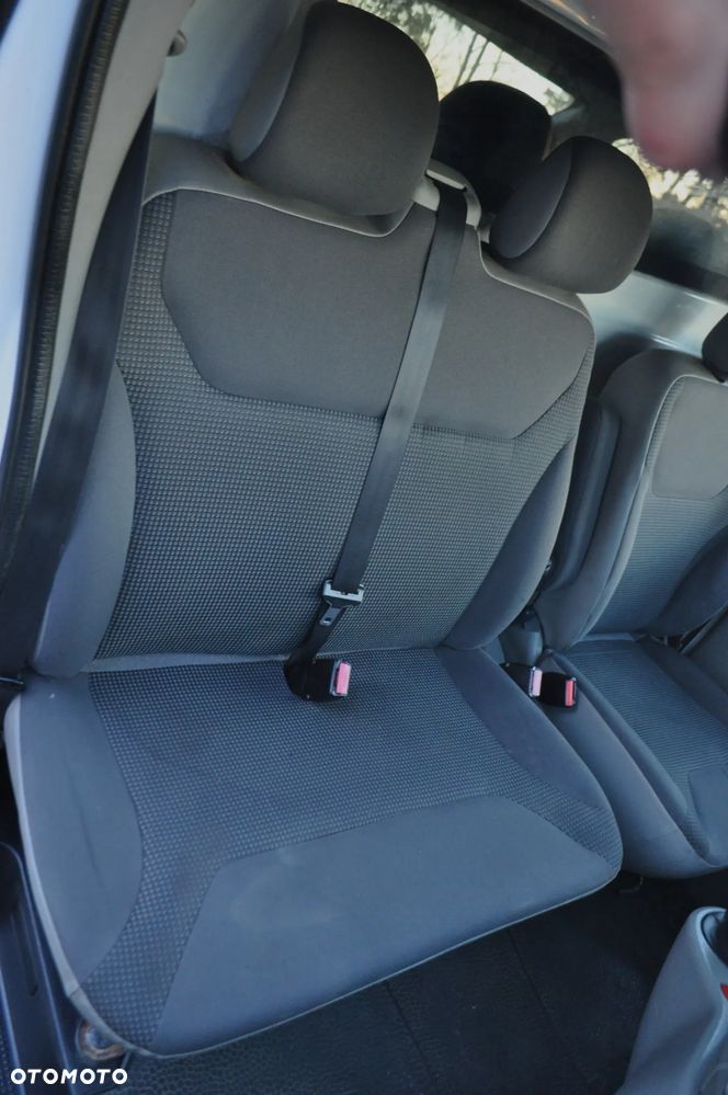 Opel VIVARO - 24