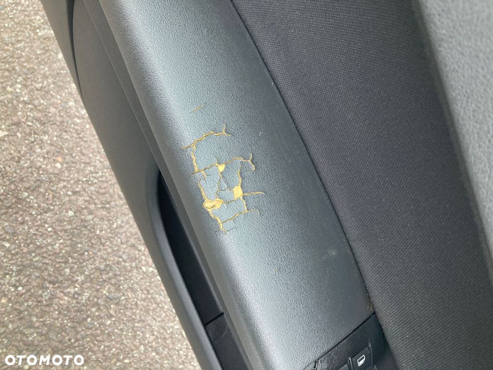 Audi A3 3-drzwiowe 1.9 TDI Attraction - 13