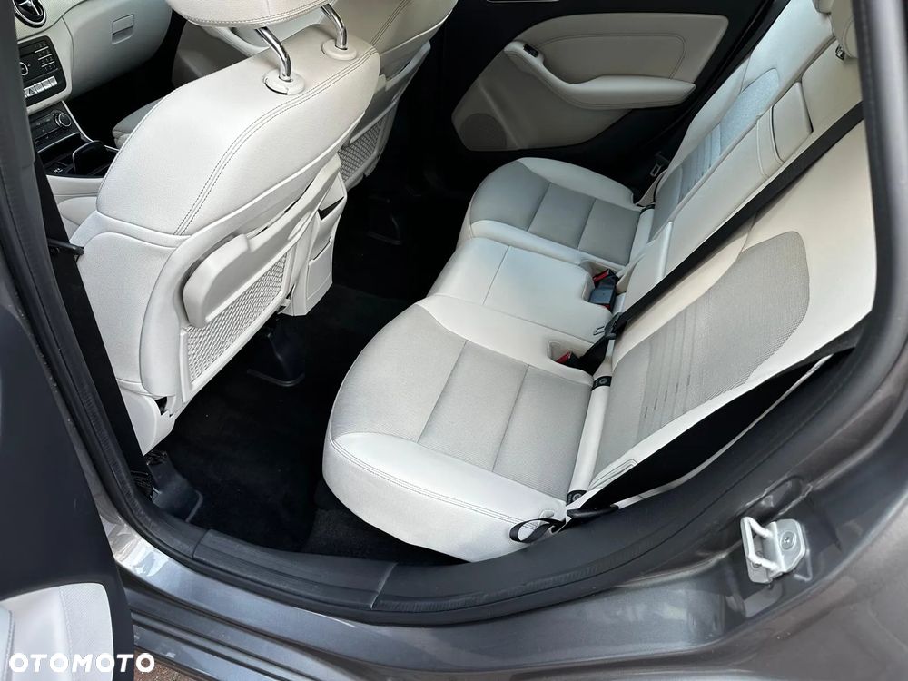 Mercedes-Benz Klasa B - 10