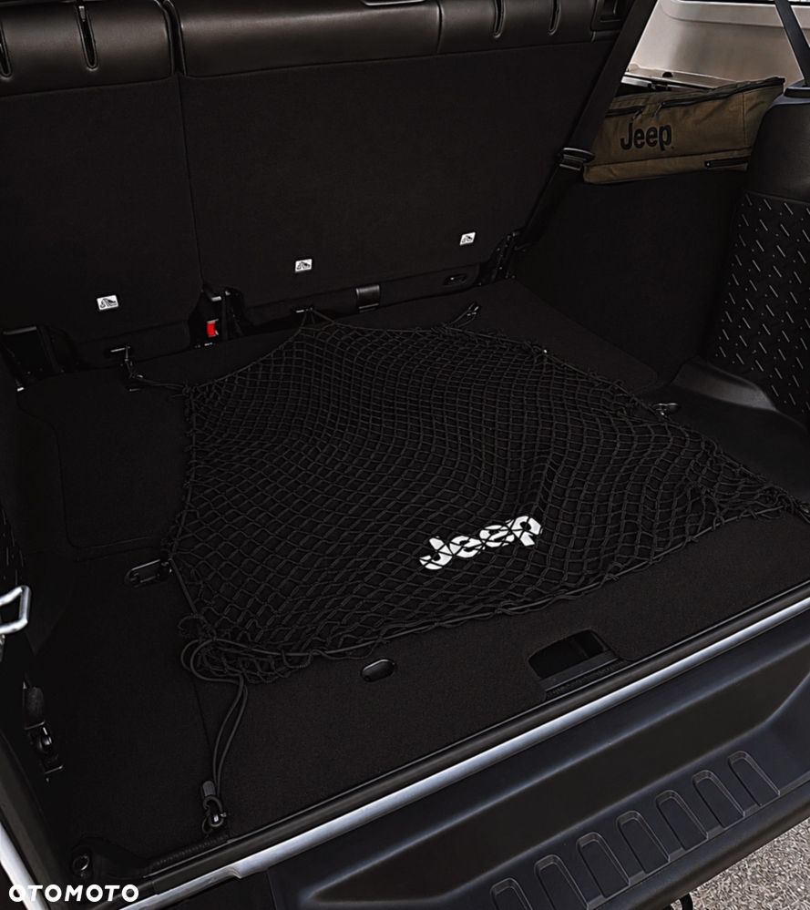 Jeep Wrangler 3.6 Unlim 75th Anniv - 22