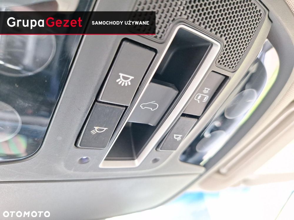 Kia Sorento - 36