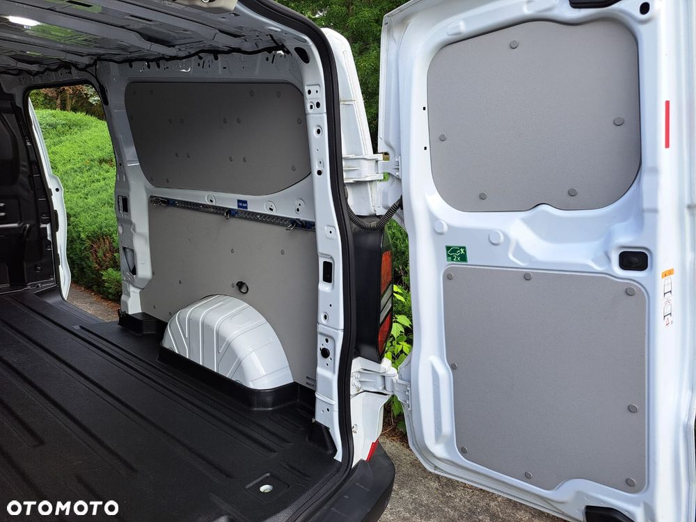 Ford Transit Custom - 26