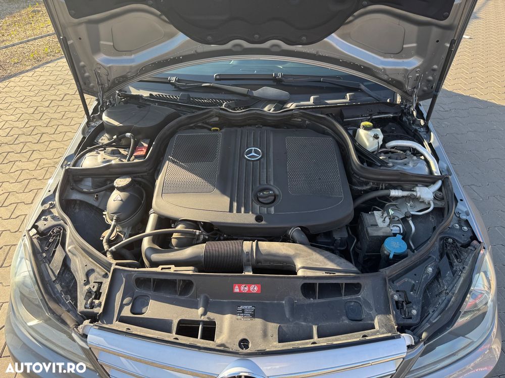 Mercedes-Benz C - 22