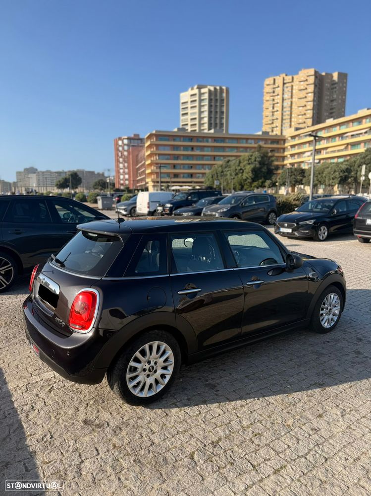 MINI 5 Portas One D - 8