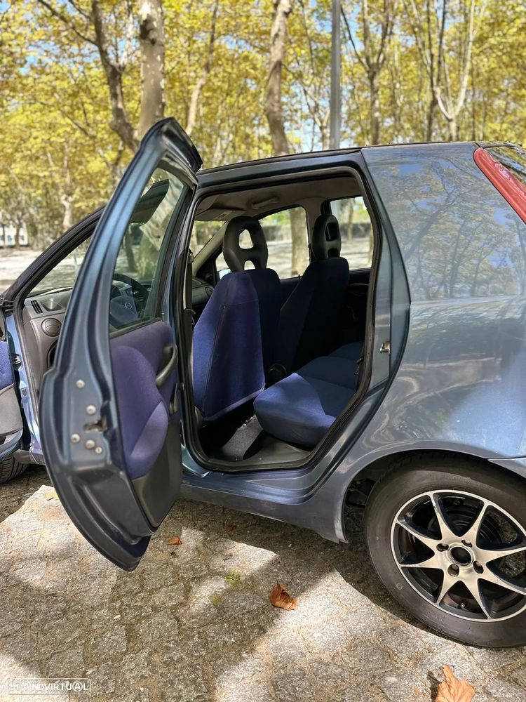 Fiat Punto 70 JTD Multijet Active - 11