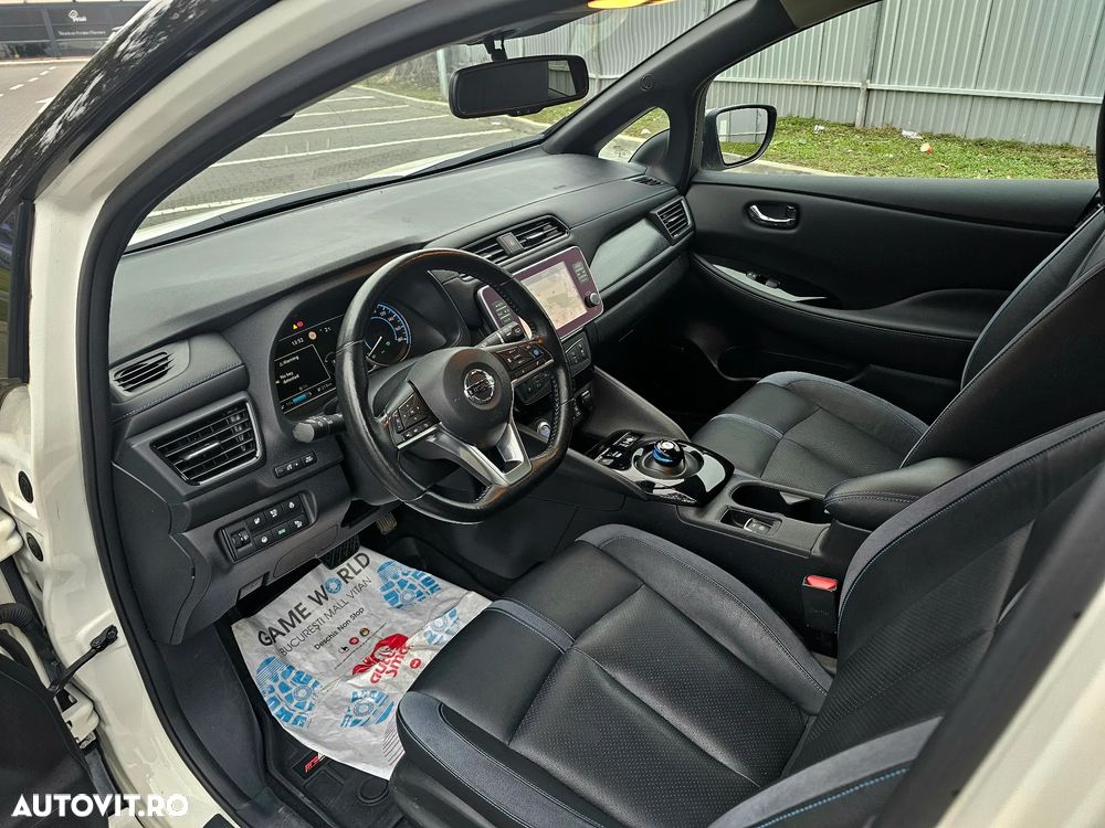 Nissan LEAF Tekna - 18