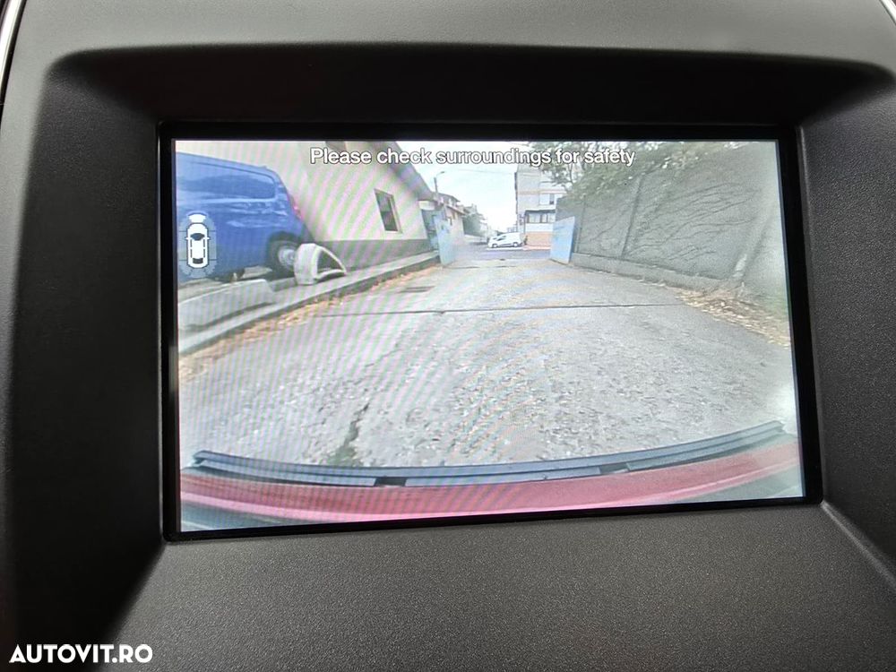 Ford Edge 2.0 Panther A8 AWD ST Line - 36