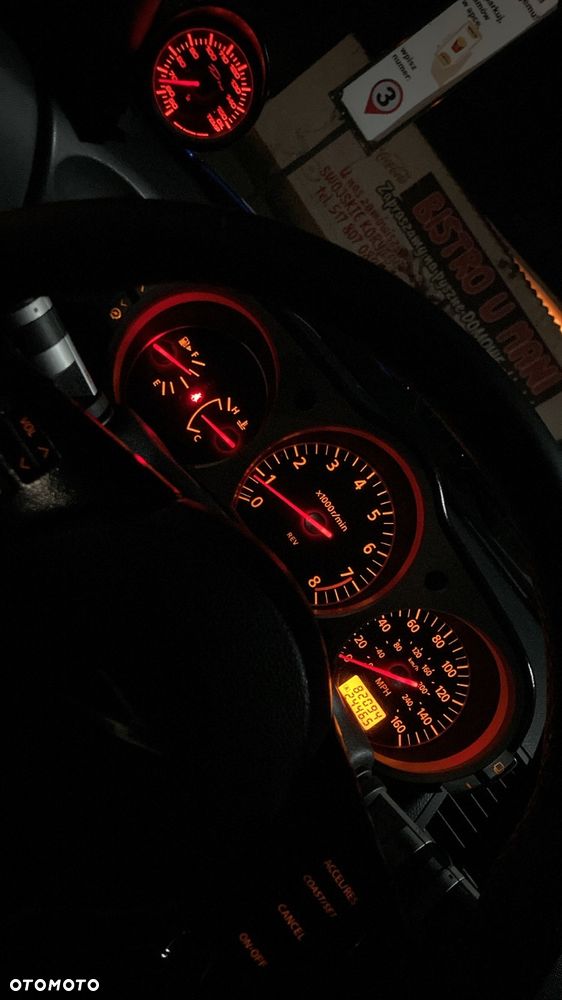 Nissan 350 Z Premium Pack - 23