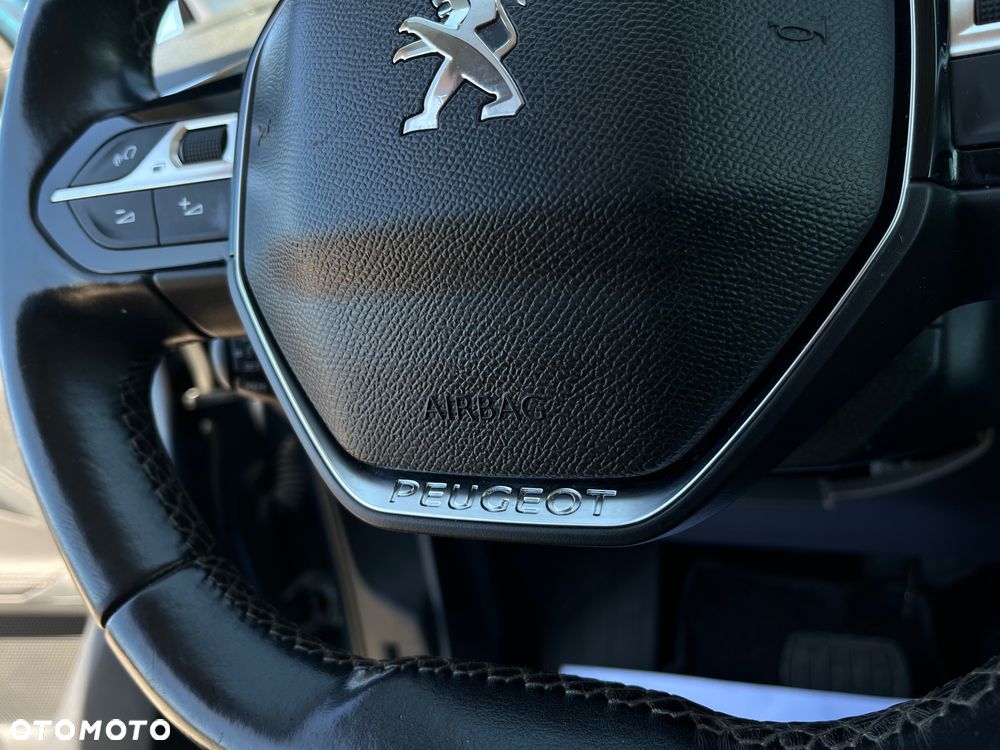 Peugeot 5008 1.5 BlueHDi Allure S&S EAT8 - 9