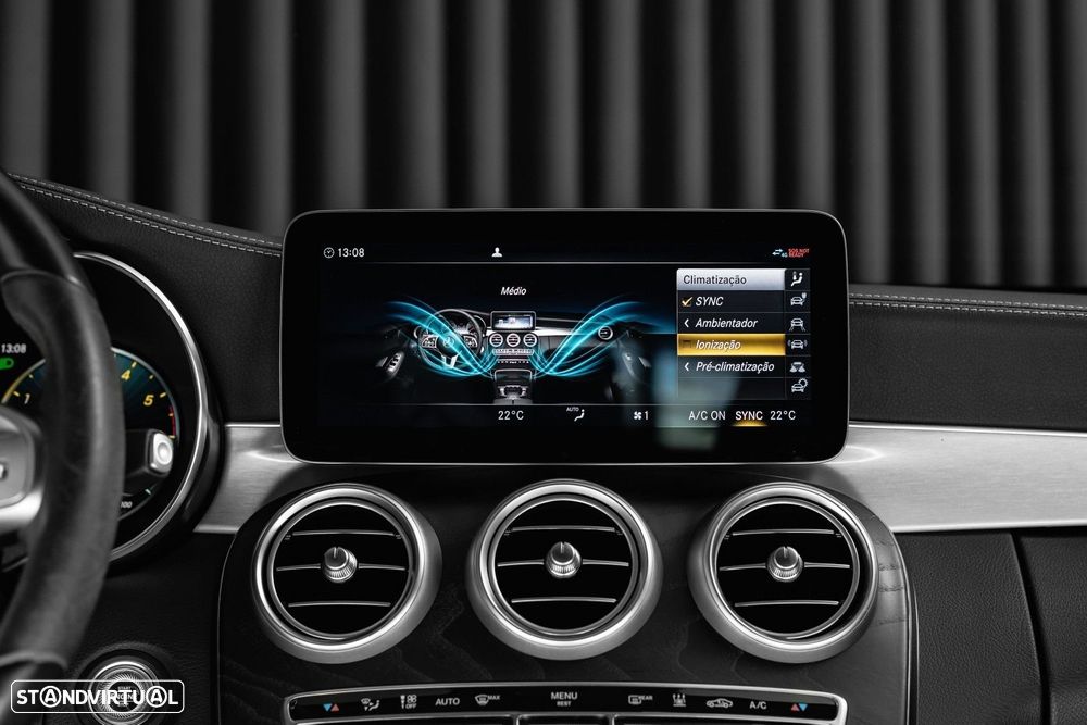 Mercedes-Benz C 300 de AMG Line - 26