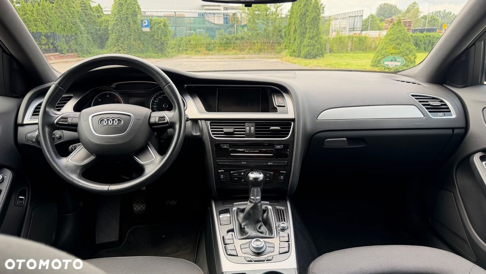 Audi A4 Limousine - 22